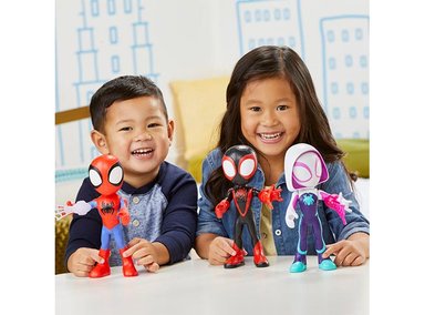 FIGURA DE ACCION SPIDEY AND FRIENDS GIGANTES - 4