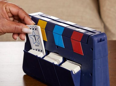 JUEGO DE MESA HASBRO GAMING GESTOS - 11