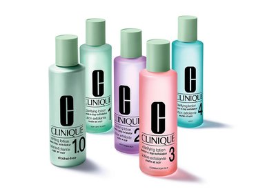 LOCIÓN EXFOLIANTE CLINIQUE 1 200 ML - 4