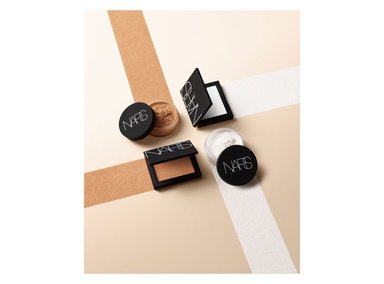 FIJADOR DE MAQUILLAJE NARS POLVO MINI LIGHT REFLECTING SETTING POWER CRYSTAL 10 GR - 5