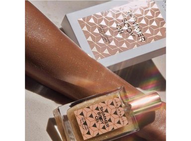 ACEITE BRILLANTE PARA EL CUERPO ANASTASIA BEVERLY HILLS SHIMMER BODY OIL 45 ML - 2
