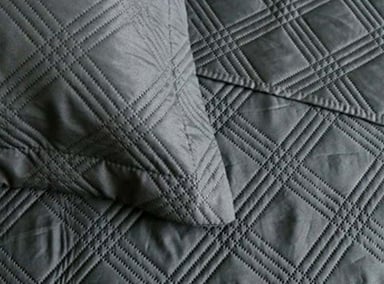 CUBRECAMA QUILT ANDES KING GRIS AZULADO LISO MARENGO - 3
