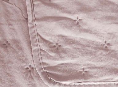 CUBRECAMA QUILT ILLUSIONS 1.5 PLAZAS ROSA LISO ROMA - 3