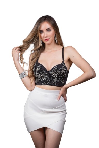 FALDA EN COLOR BLANCO ELASTICADA FEDORA - 1