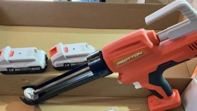 PISTOLA CALAFATERA INALAMBRICA 20V 6500N 600ML - 4