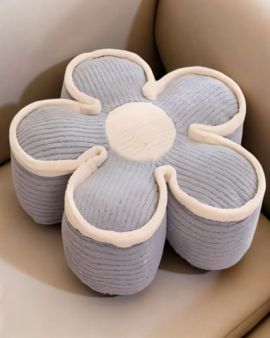PACK DE COJIN DECORATIVO EN FORMA DE FLOR COLOR GRIS CON BORDE BEIGE - 4