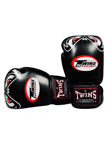 GUANTES DE BOXEO MUAY THAI TWINS BAD EYES 100% CUERO NEGRO - 1
