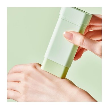 TOCOBO PROTECTOR SOLAR EN BARRA CICA COOLING SUN STICK SPF50 - 3