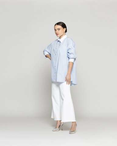 CAMISA MUJER LEILA OVERSIZE CON CUELLO Y PUÑO BLANCO A RAYAS LINEATRE - 2