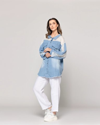 CAMISA MUJER LAVINIA OVERSIZE CON DETALLE CALADO CELESTE LINEATRE - 2