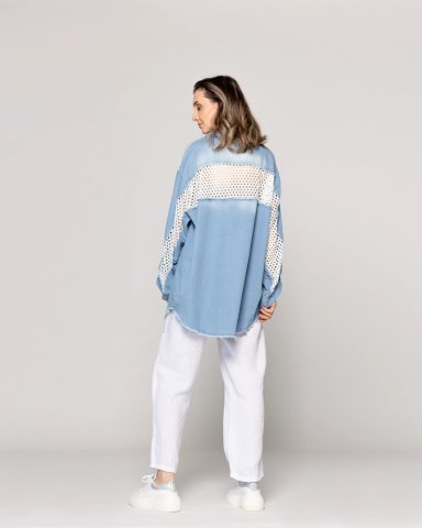 CAMISA MUJER LAVINIA OVERSIZE CON DETALLE CALADO CELESTE LINEATRE - 3