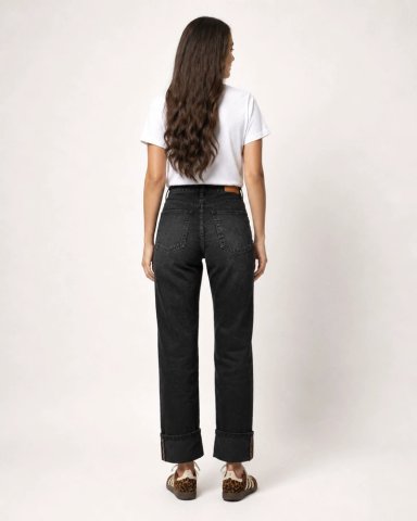 JEANS NEGRO DENIM RECTO TIRO MEDIO MOMCHIC NEGRO - 4