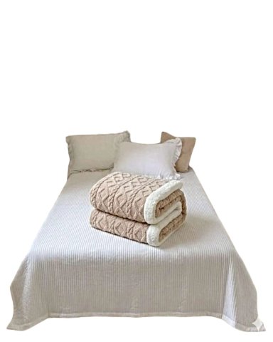 FRAZADA TEXTURIZADA CON INTERIOR SHERPA 2 PLAZAS BEIGE CLARO - 2