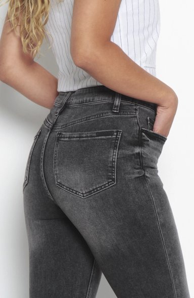 JEANS MUJER FLARE TIRO ALTO PRETINA BASICA 1 BOTON - 5