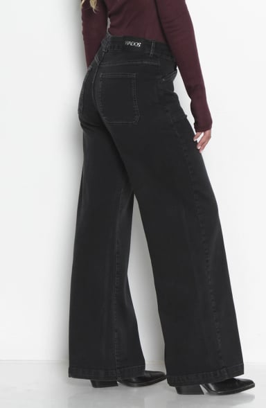 JEANS MUJER  WIDE CARGO TIRO MEDIO PRETINA BASICA UN BOTON - 7