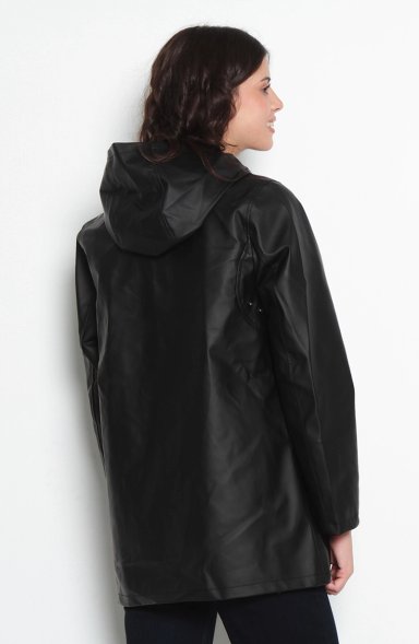 CHAQUETA IMPERMEABLE MANGA LARGA CON CAPUCHA - 8