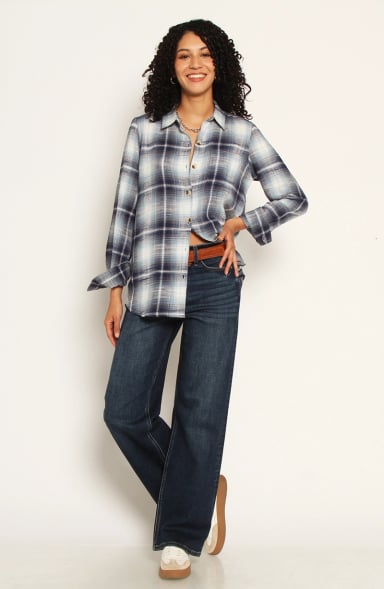 BLUSA ESCOCES MANGA LARGA ABOTONADA EN DELANTERO Y BOLSILLO - 5