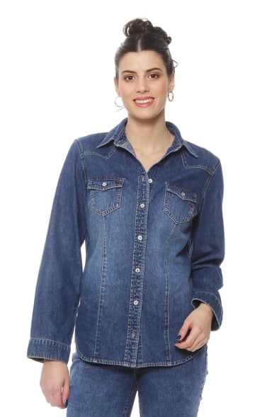 BLUSA MANGA LARGA DENIM CON BROCHE EN DELANTERO Y BOLSILLO CON TAPETA - 1