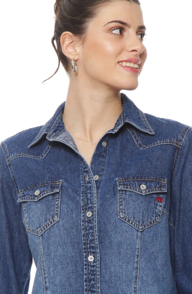 BLUSA MANGA LARGA DENIM CON BROCHE EN DELANTERO Y BOLSILLO CON TAPETA - 3