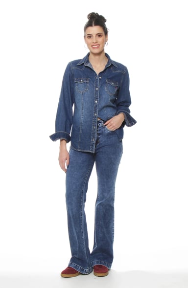 BLUSA MANGA LARGA DENIM CON BROCHE EN DELANTERO Y BOLSILLO CON TAPETA - 4