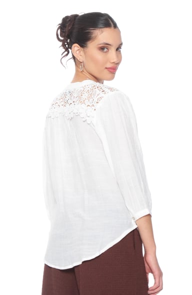 BLUSA MANGA LARGA CON BRODERY EN DELANTERO Y ESPALDA ESCOTE V - 6