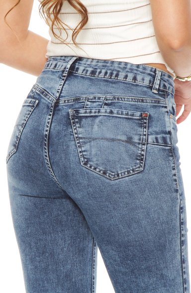 JEANS MUJER FLARE TIRO ALTO PRETINA BASICA UN BOTON PUSH UP - 5