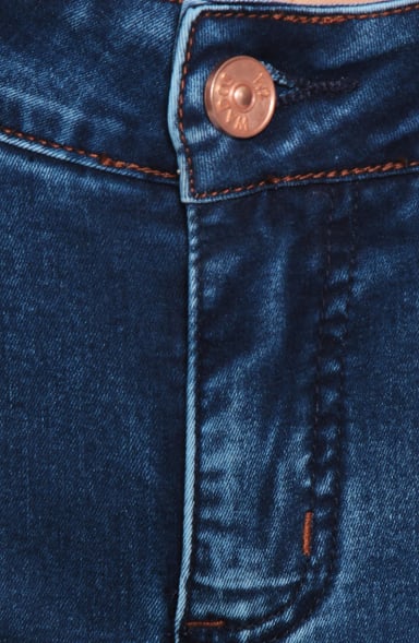 JEANS FLARE TIRO BAJO PRETINA BASICA UN BOTON - 2