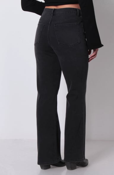 JEANS RECTO TIRO ALTO PRETINA BASICA 1 BOTON - 7