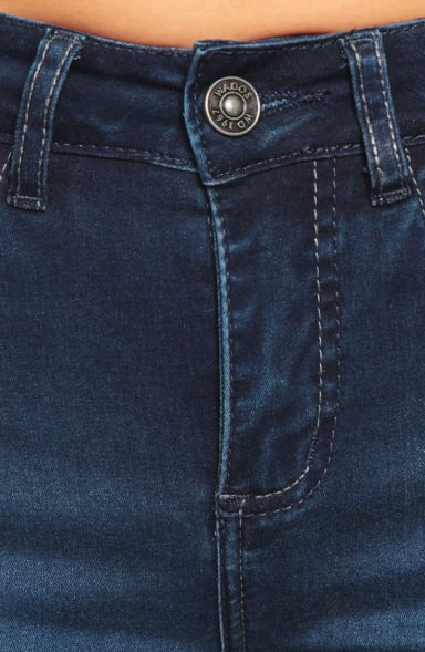 JEANS MUJER TIRO MEDIO  PRETINA  BOLSILLO TAPETA FALSA - 3