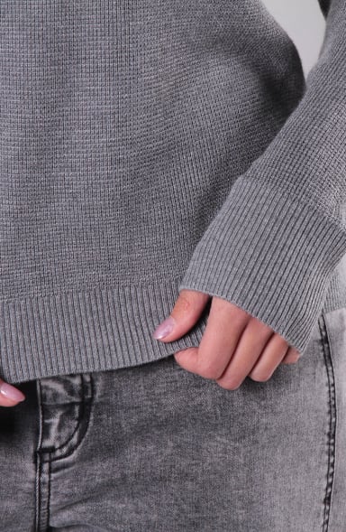 SWEATER MANGA LARGA ESCOTE V - 2