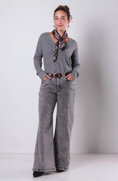 SWEATER MANGA LARGA ESCOTE V - 4