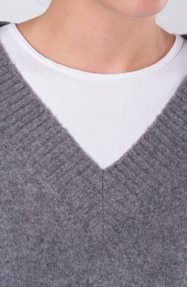 SWEATER MANGA LARGA ESCOTE V - 3