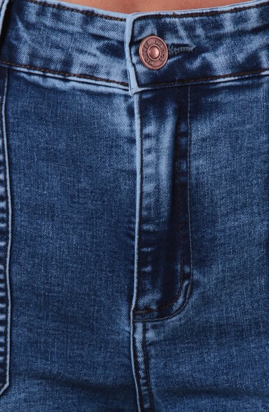 JEANS MUJER CARGO RECTO TIRO ALTO PRETINA UN BOTON - 3