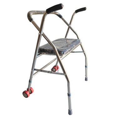ANDADOR BURRITO PLEGABLE ASIENTO Y 2 RUEDAS - PLATEADO - 1