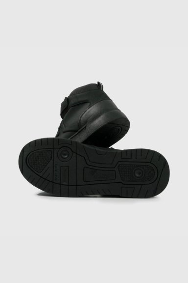ZAPATILLA ESCOLAR NEGRA CAÑA ALTA UNISEX - 3