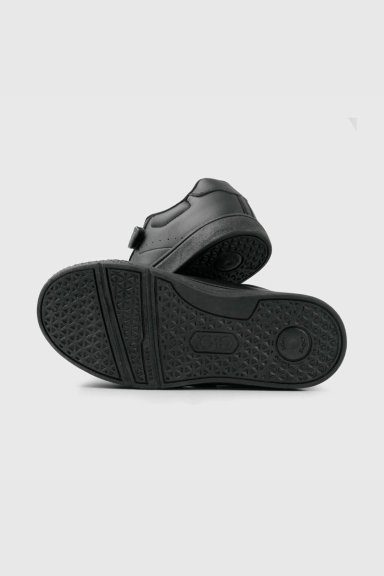 ZAPATILLA ESCOLAR UNISEX NEGRA CON VELCRO - 3