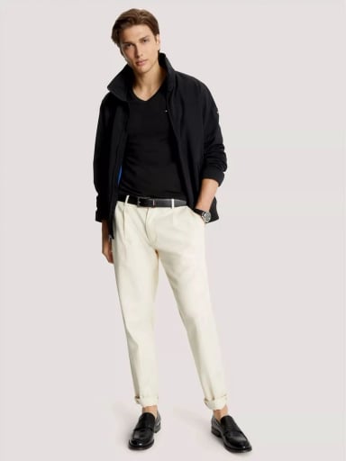 POLERA ESSENTIAL V-NECK SLIM FIT - 2