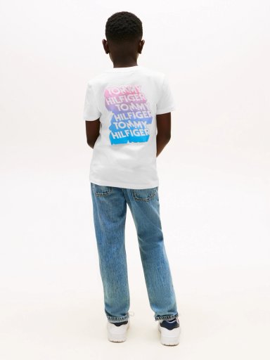 POLERA CON LOGO DE ESTILO GRAFITI - 3