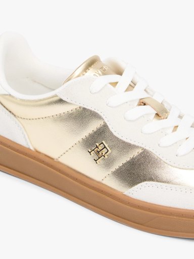 ZAPATILLAS CON DISEÑO METALICO - 8