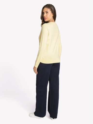 SWEATER CON DISEÑO DE RAYAS - 3