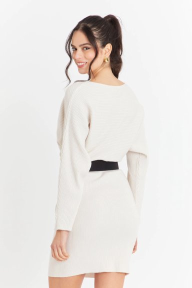 VESTIDO ACANALADO BLANCO CON CINTURON NICOPOLY - 4
