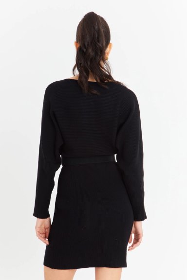 VESTIDO ACANALADO NEGRO CON CINTURON NICOPOLY - 4