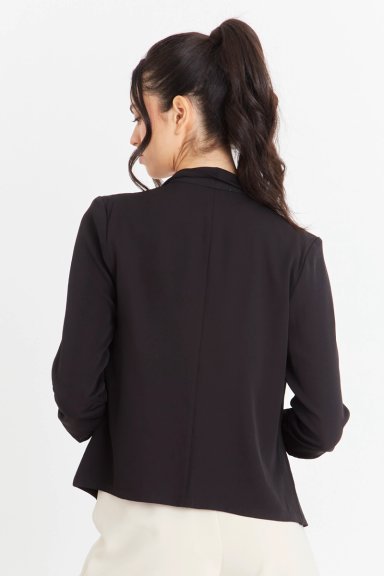 BLAZER MANGA DETALLE DRAPEADO NEGRO NICOPOLY - 4