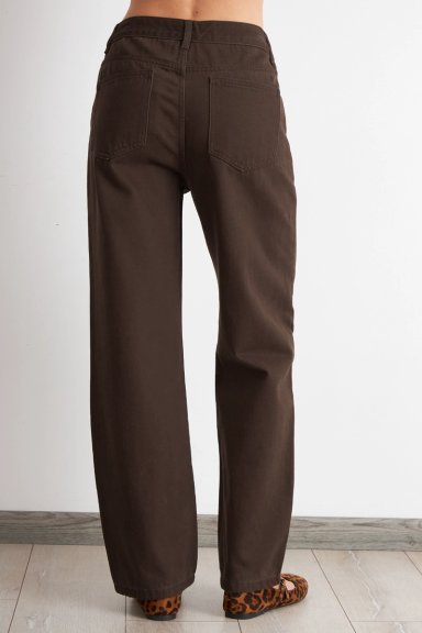 JEANS RECTOS TIRO ALTO CAFE  NICOPOLY - 4