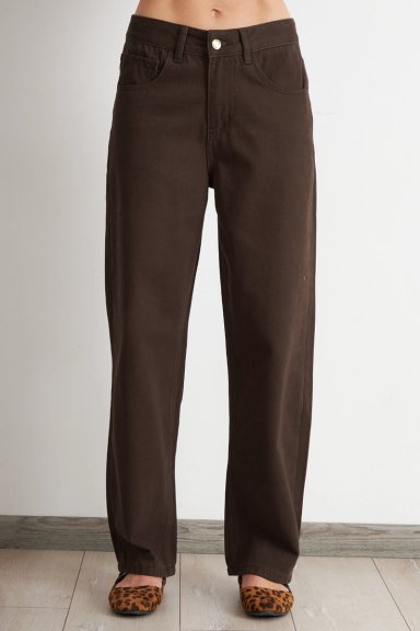 JEANS RECTOS TIRO ALTO CAFE  NICOPOLY - 5
