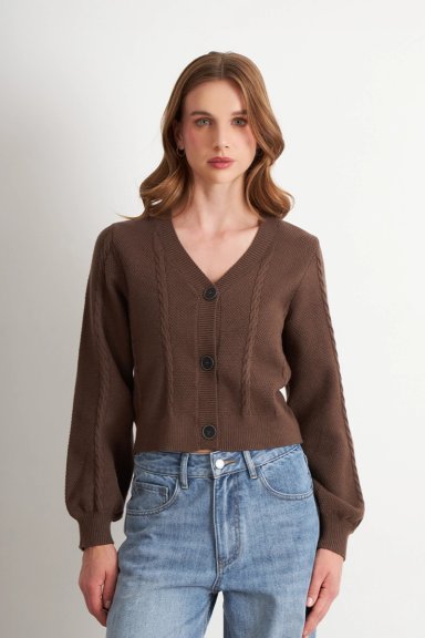 CARDIGAN DISEÑO TRENZADO CAFE  NICOPOLY - 1