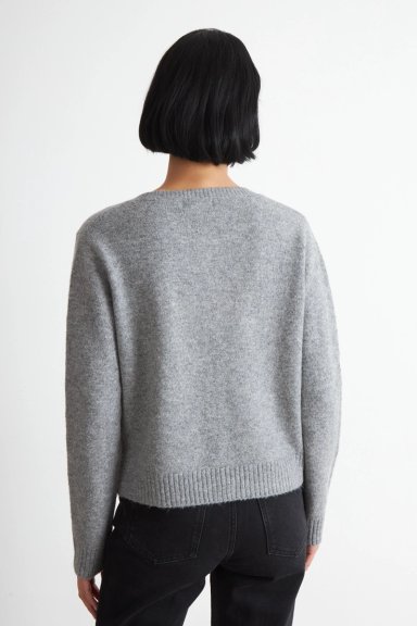 CARDIGAN FLORES TEJIDAS GRIS NICOPOLY - 4