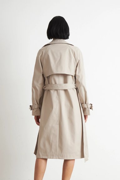 TRENCH CLASICO DOBLE BOTONADURA BEIGE NICOPOLY - 4