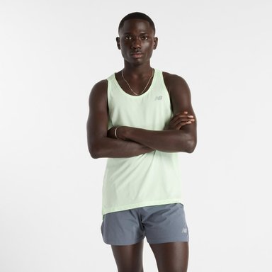 POLERA SIN MANGAS RUNNING HOMBRE NEW BALANCE ATHLETIC VERDE - 1