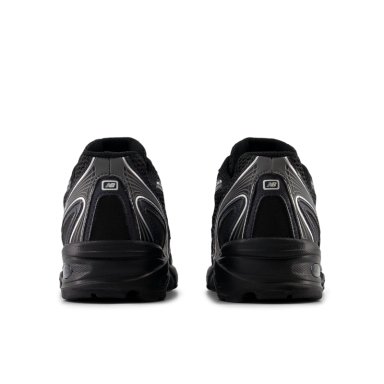 ZAPATILLAS URBANAS UNISEX NEW BALANCE 740 NEGRA/BLANCO - 5